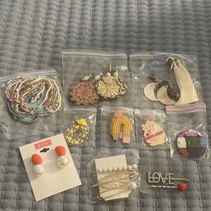 Colorful Jewelry Set with Earrings and Hair Accessories